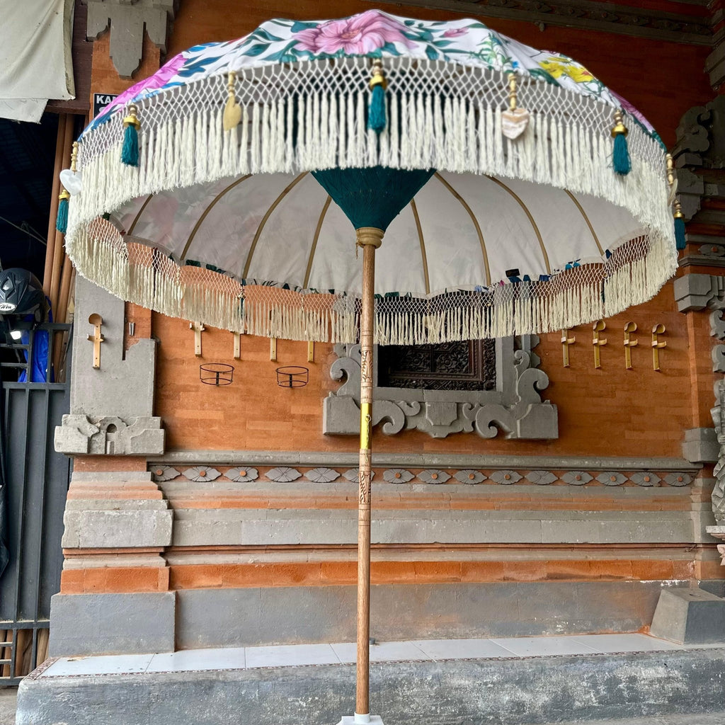 Underside view of Daisy Parasol highlighting the soft white taffeta lining and sturdy bamboo spokes.